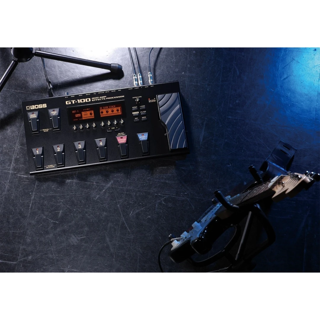 Процессор эффектов Boss GT-100