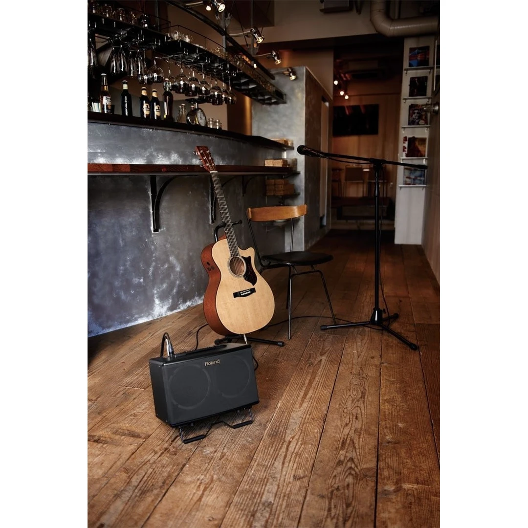 Комбоусилитель акустический Roland AC-40