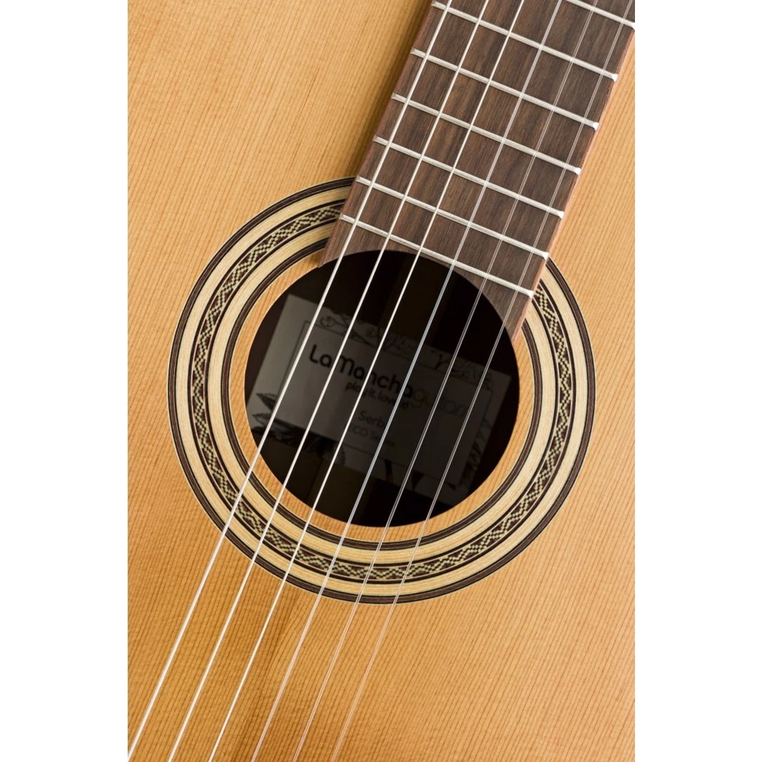 Классическая гитара La Mancha Serba